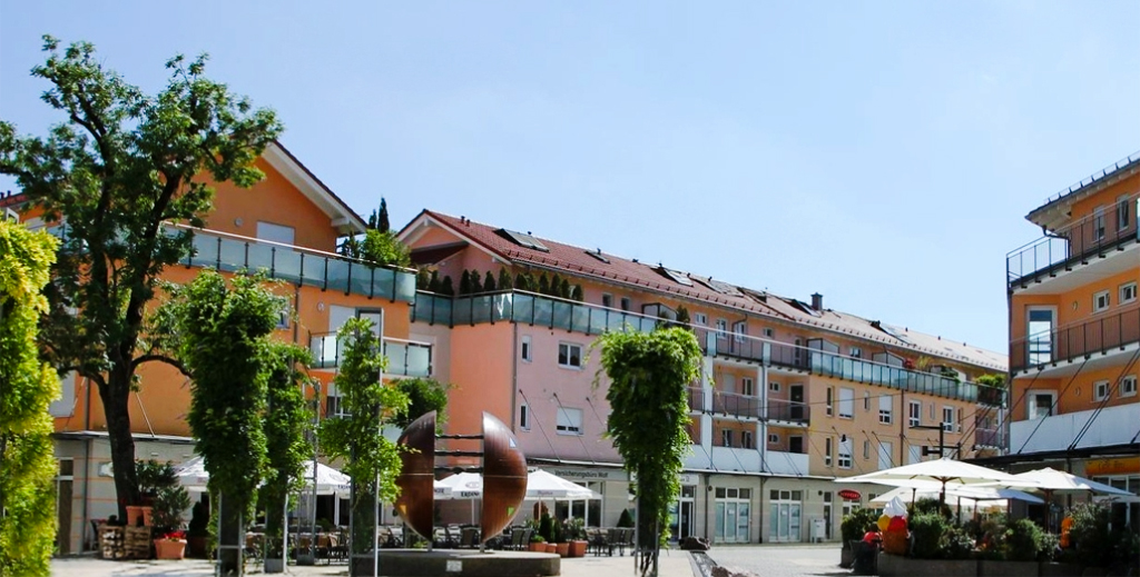 Bürgerdialog Gilching Stefan Siegl: Der Gilchinger Marktplatz als Treffpunkt für die Bürgersprechstunde vor Ort mit Bürgermeister Stefan Siegl.